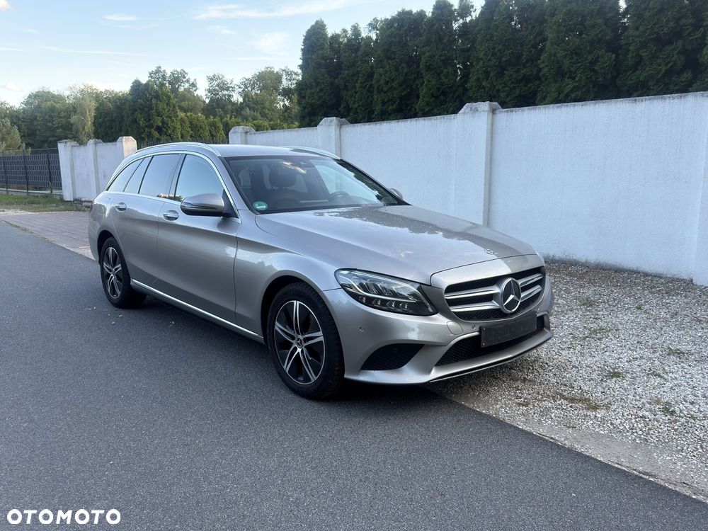 Mercedes-Benz C-Class 2020 photo 4