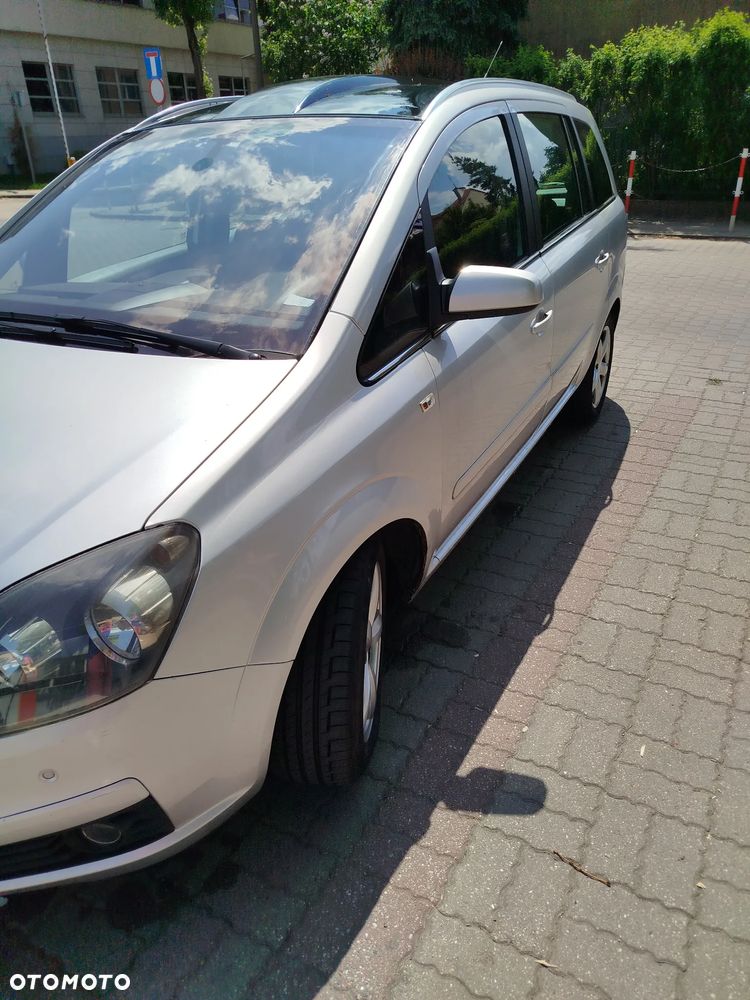 Opel Zafira 1.9 CDTI Cosmo ActiveSelect - 6