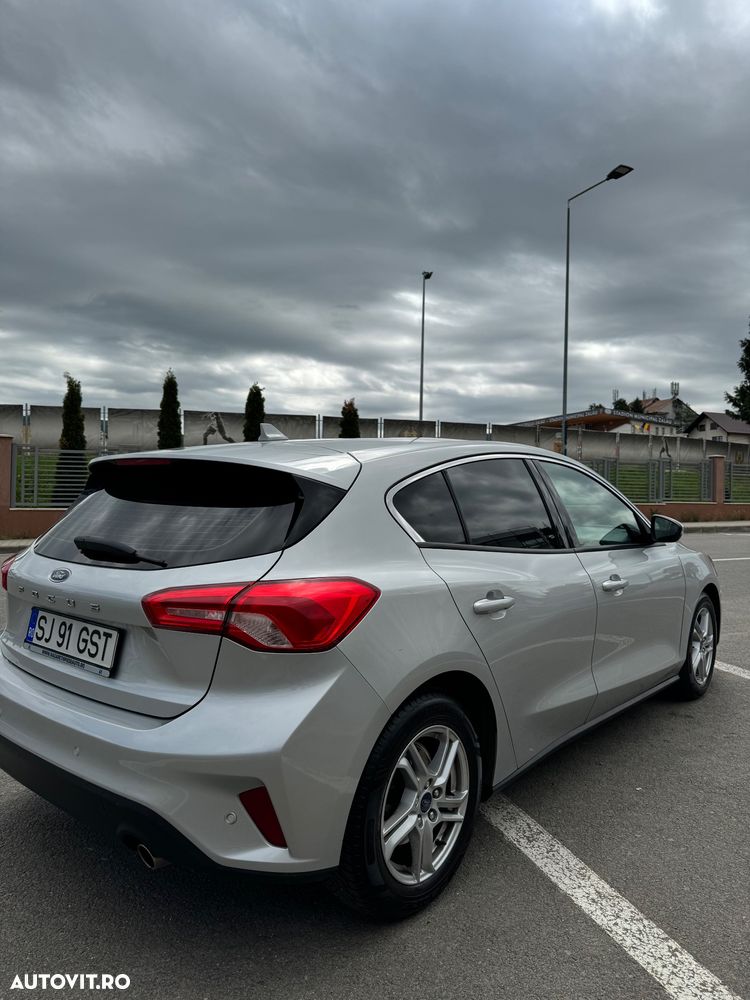 Ford Focus - 3