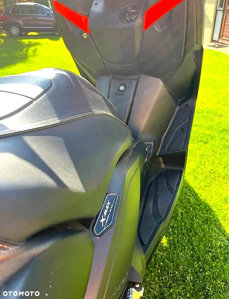 Yamaha X-max - 11