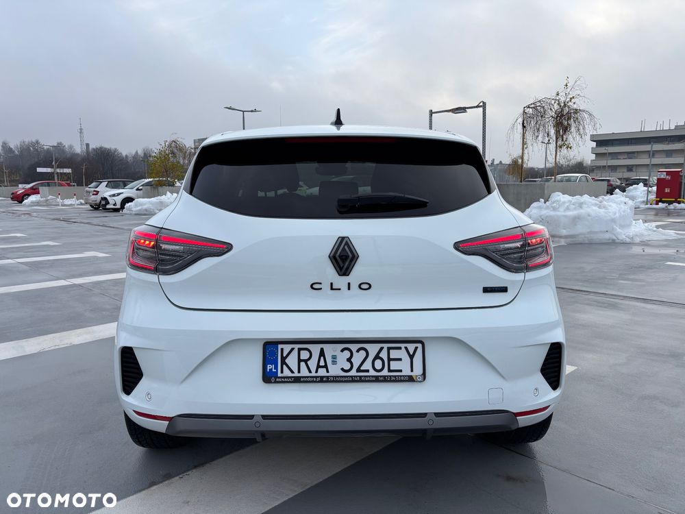 Renault Clio - 16