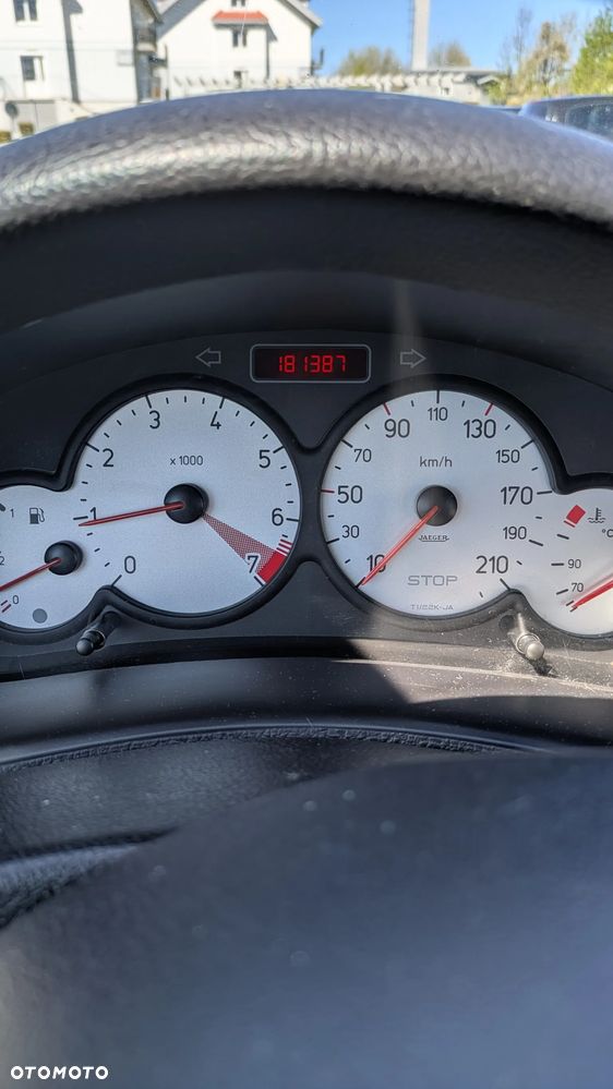 Peugeot 206 CC 1.6 Euro4 - 7
