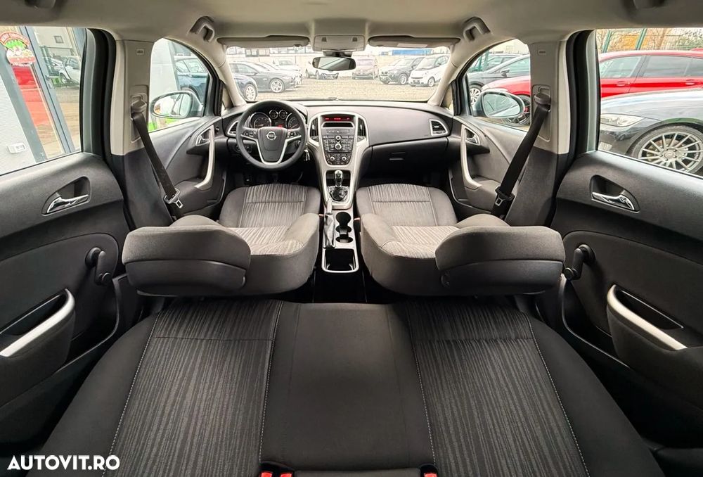 Opel Astra 1.6 Enjoy - 23