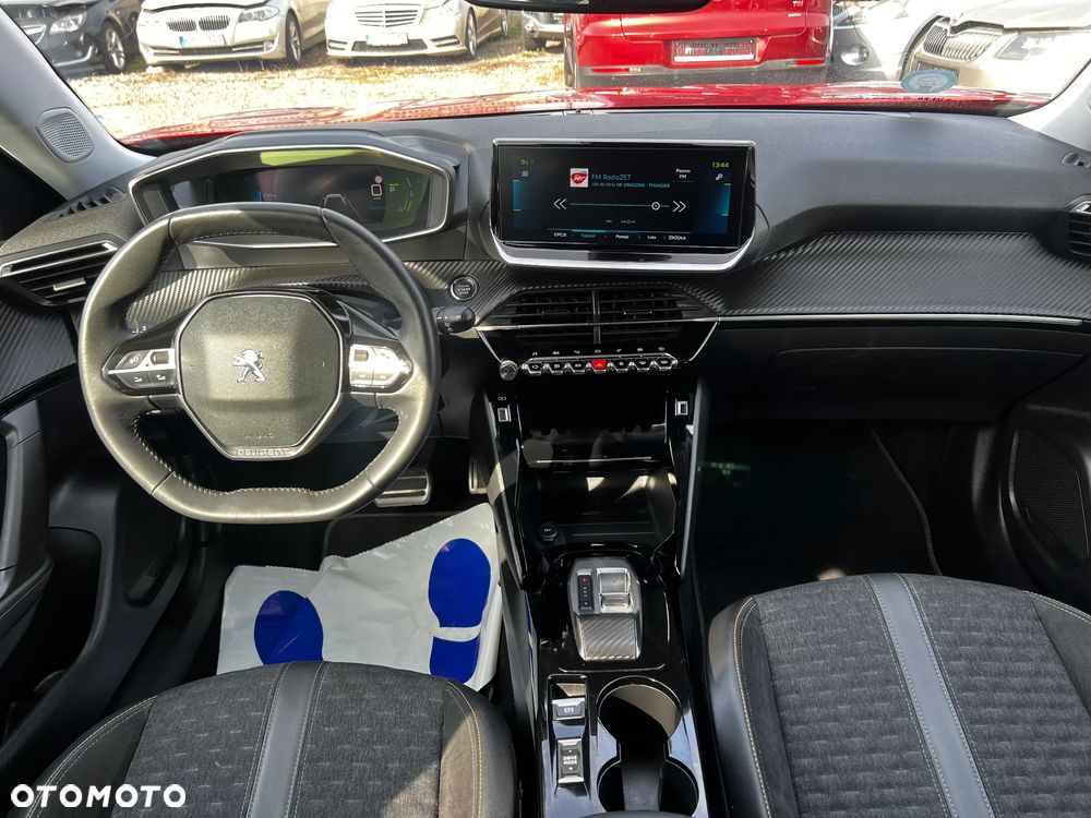Peugeot 2008 - 6