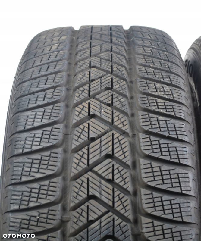 235/60R18 103H PIRELLI SCORPION WINTER x2szt 9259z - 2