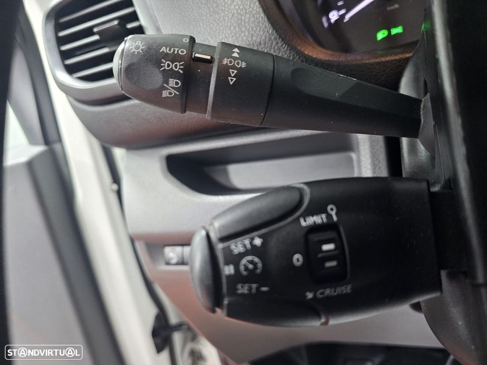 Peugeot Expert 2.0 BlueHDi L2H1 Premium Standard - 15