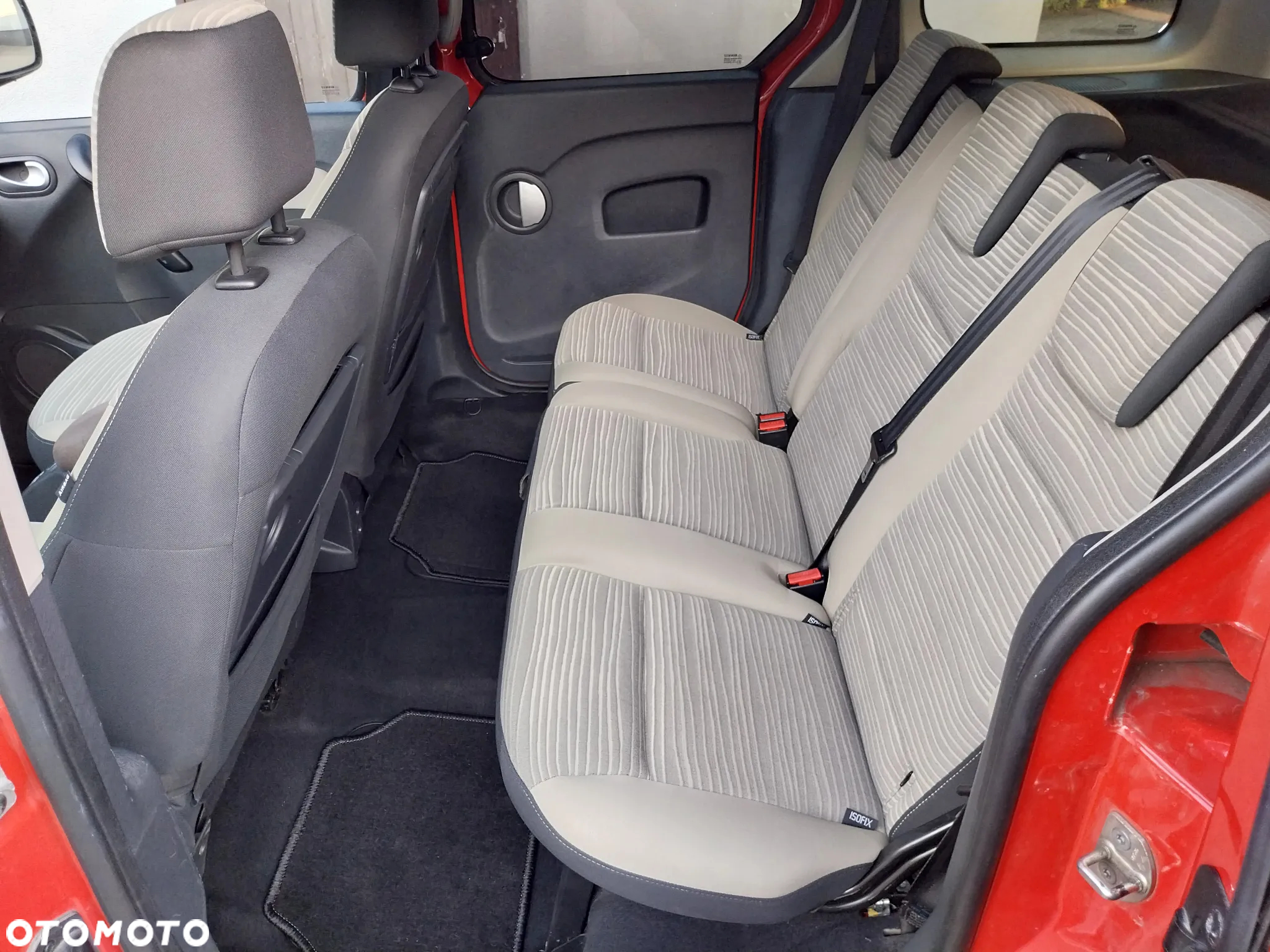 Renault Kangoo 1.6 16V 105 TomTom Edition - 17