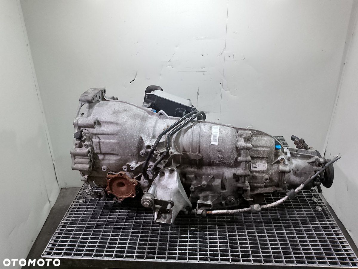 SKRZYNIA BIEGÓW AUTOMAT AUDI A8 D3 1071137025 3.0 TDI - 1