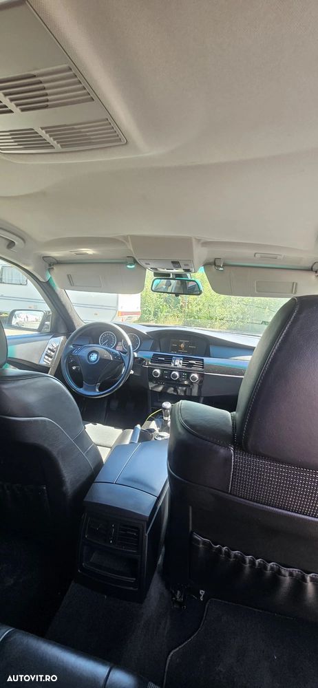 BMW Seria 5 520i - 6