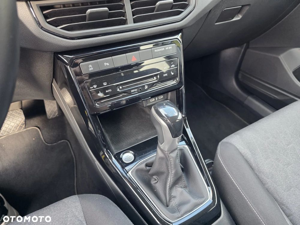 Volkswagen T-Cross 1.0 TSI Life DSG - 15