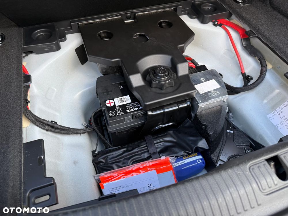 Audi A4 Limousine - 37