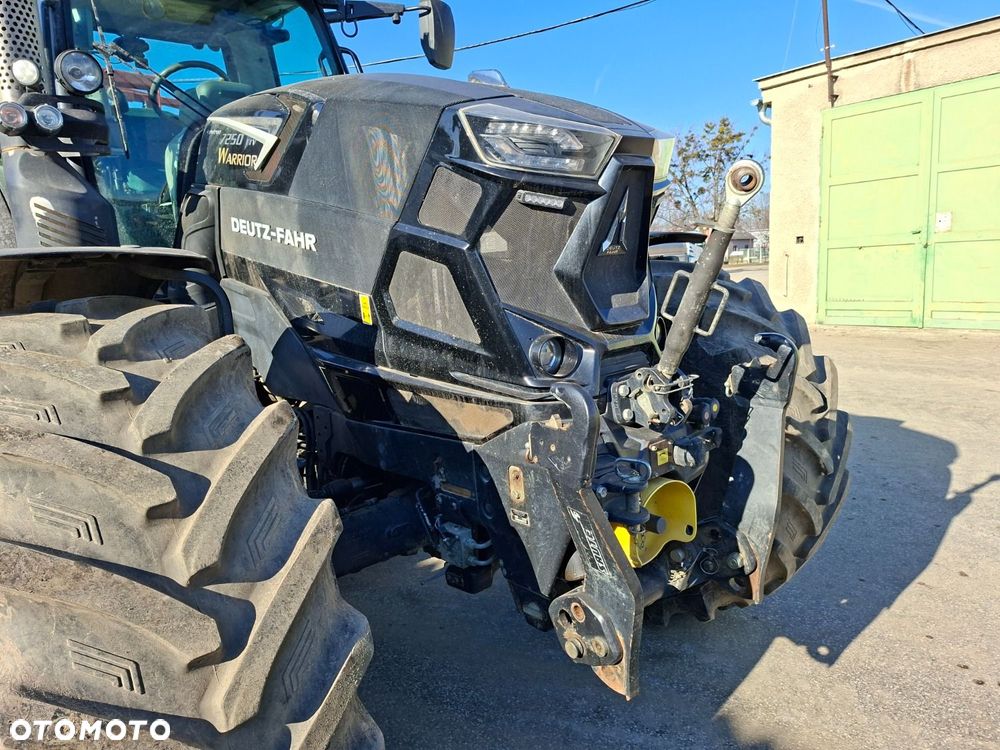 MIKANN 7250 Agrotron Ttv 4X4 - 32