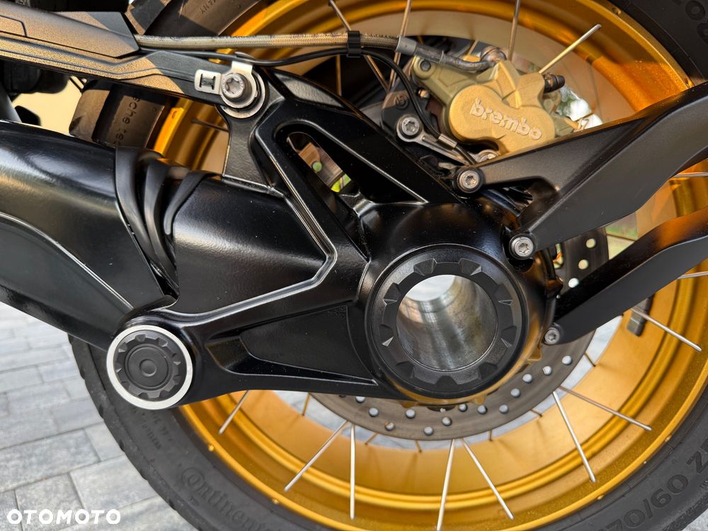 BMW GS - 21