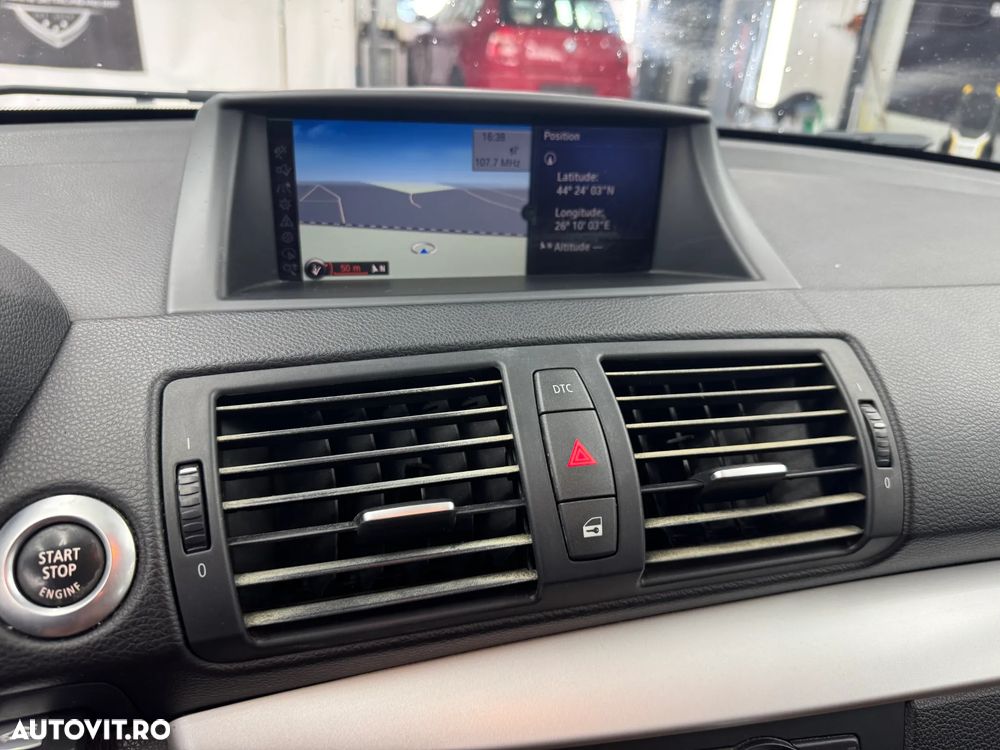 BMW Seria 1 120d DPF Aut. Edition Sport - 27