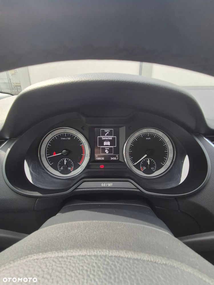 Skoda Octavia 2.0 TSI Style DSG - 24