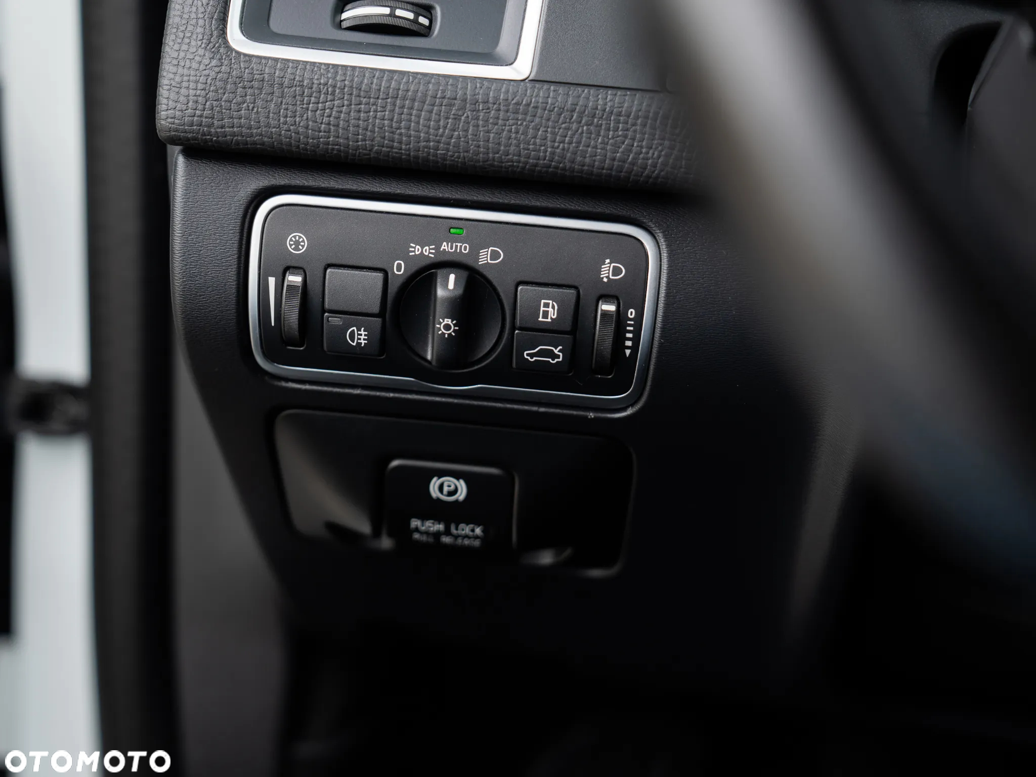 Volvo XC 60 D3 Momentum - 37