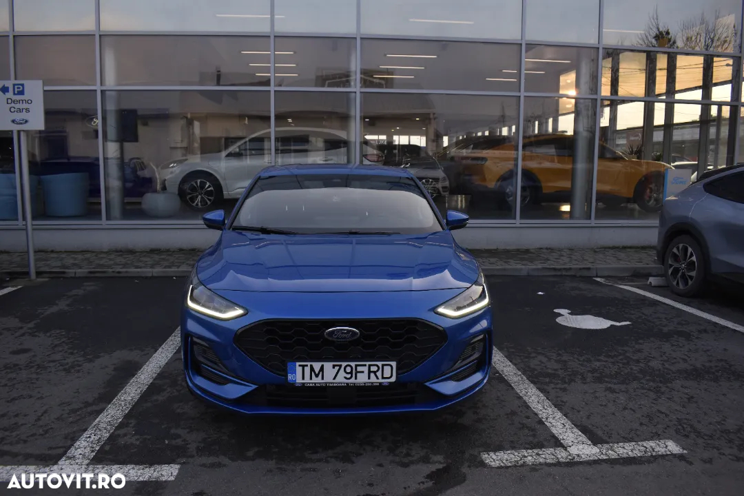 Ford Focus 1.0 EcoBoost MHEV ST-Line X - 9