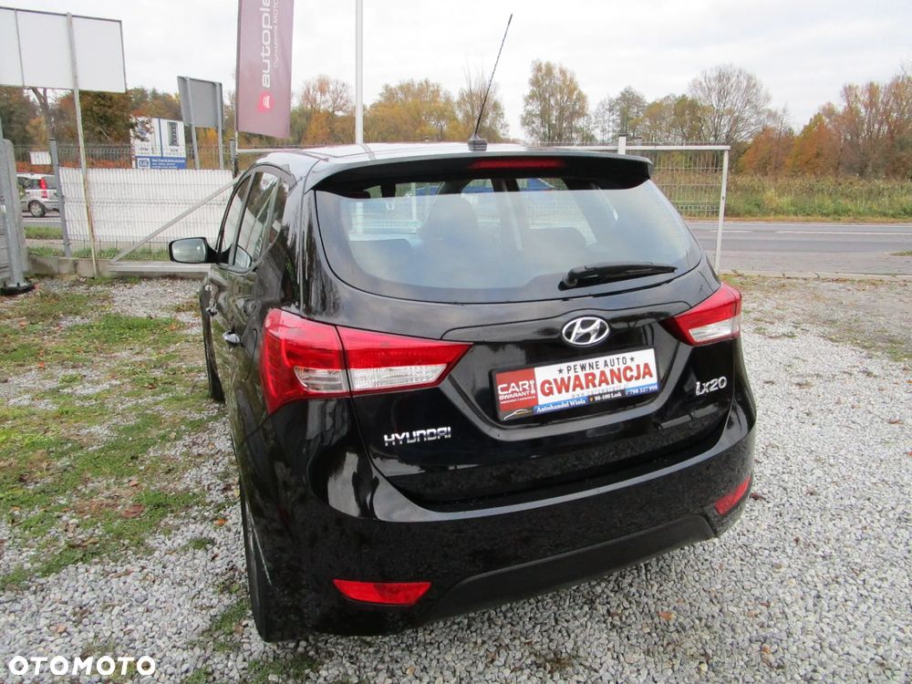 Hyundai ix20 - 15