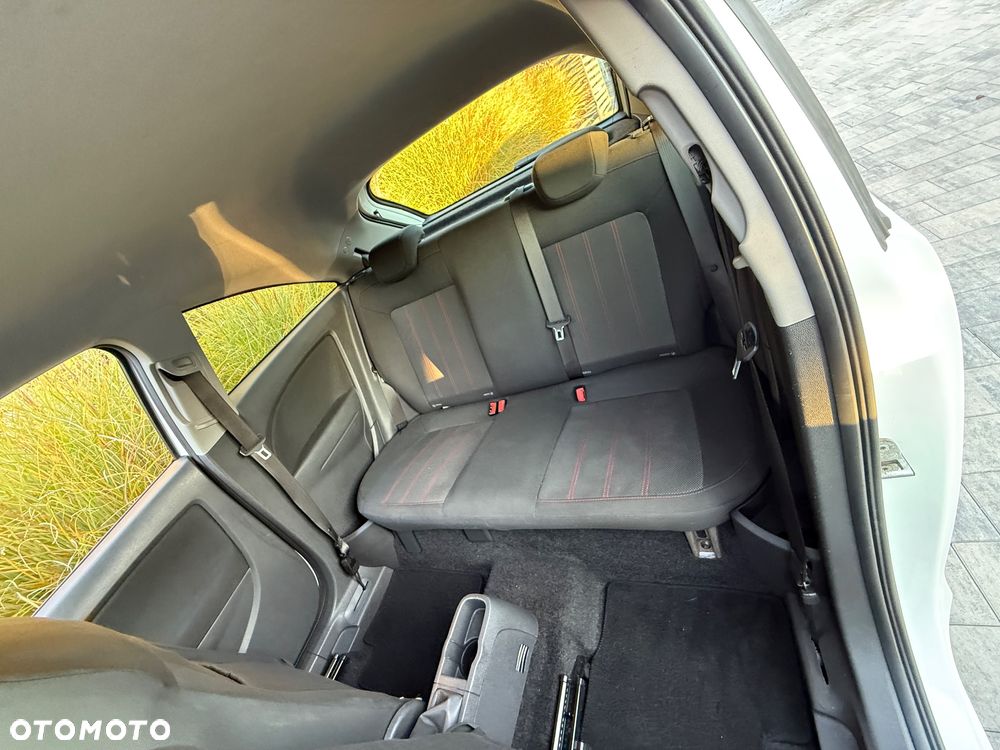 Opel Corsa 1.2 16V Cosmo - 18