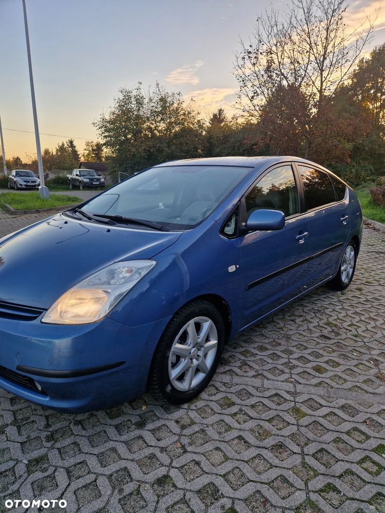 Toyota Prius 2003 photo 3