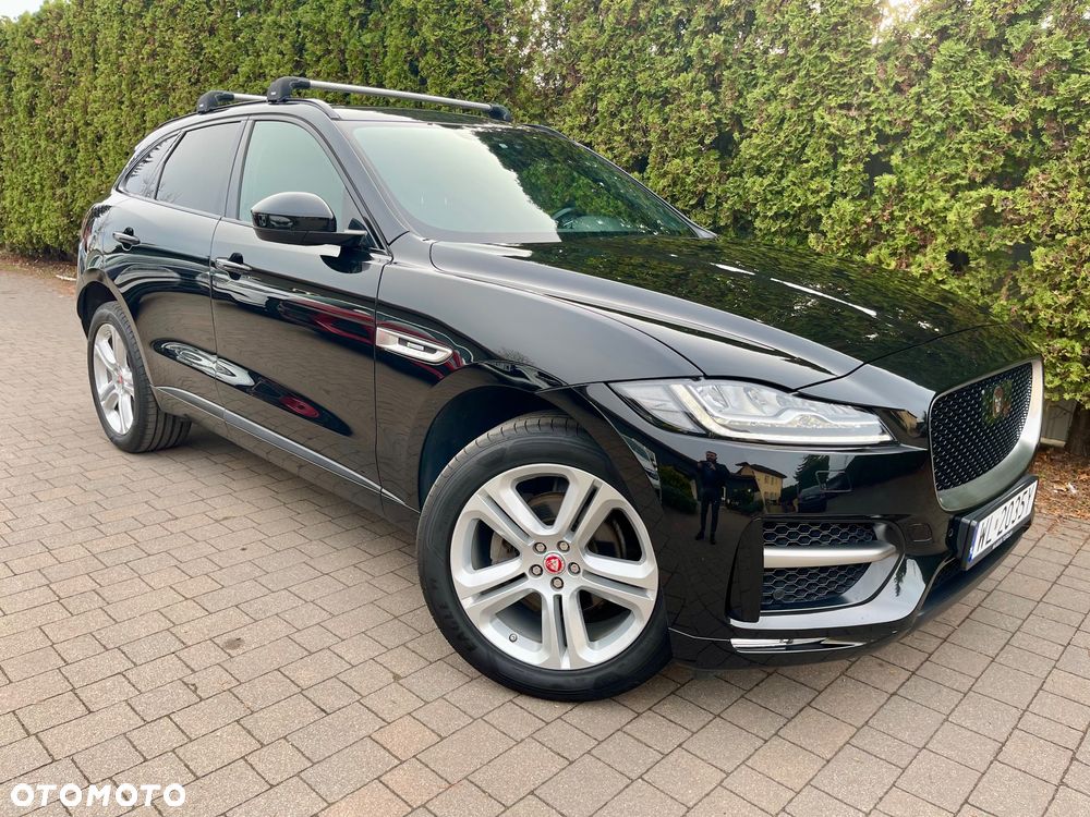 Jaguar F-Pace 25t AWD Portfolio - 2