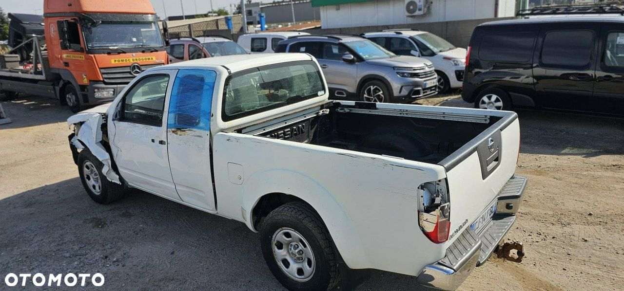 Nissan Navara - 10