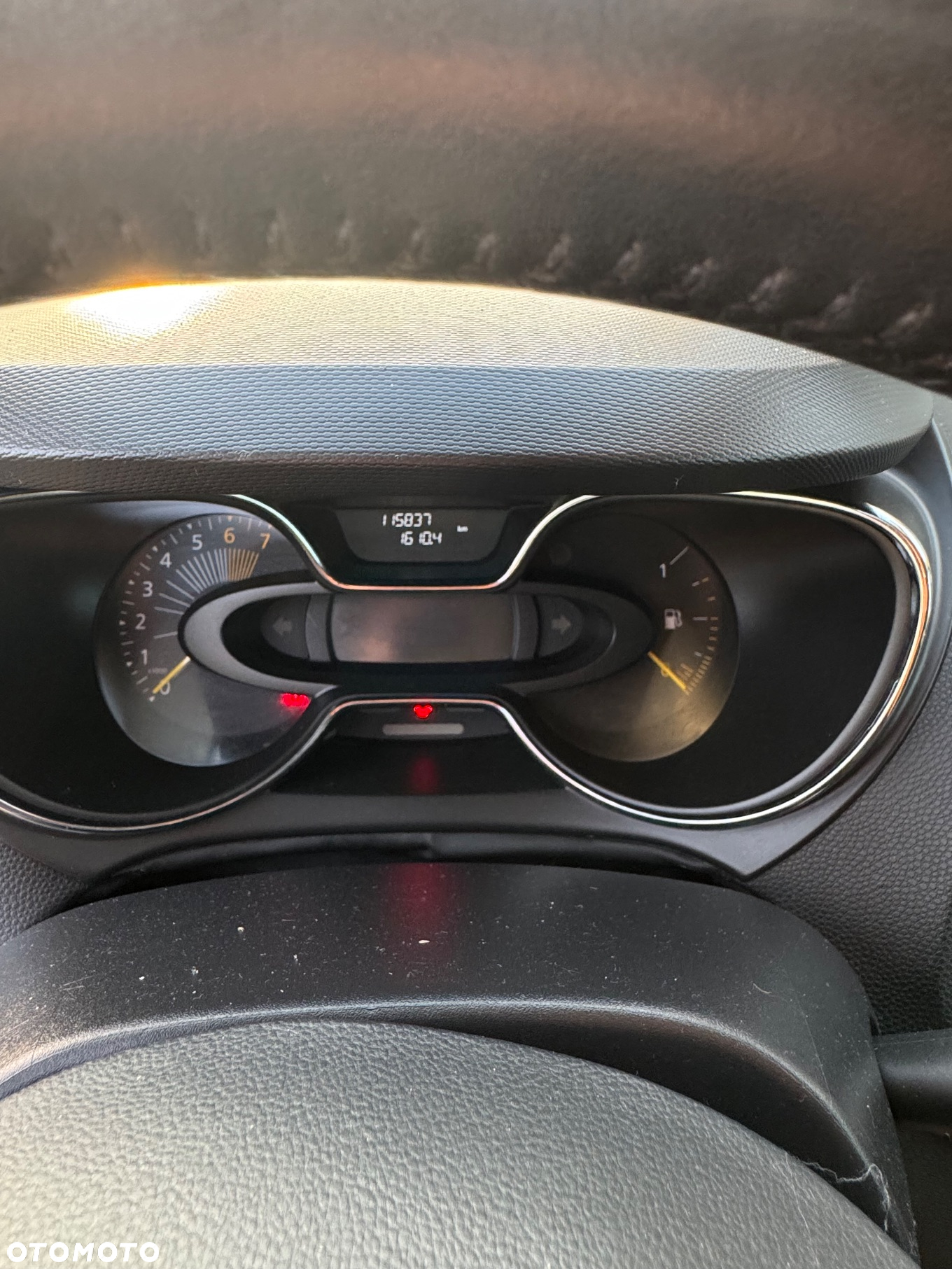 Renault Captur 0.9 Energy TCe XMOD - 19