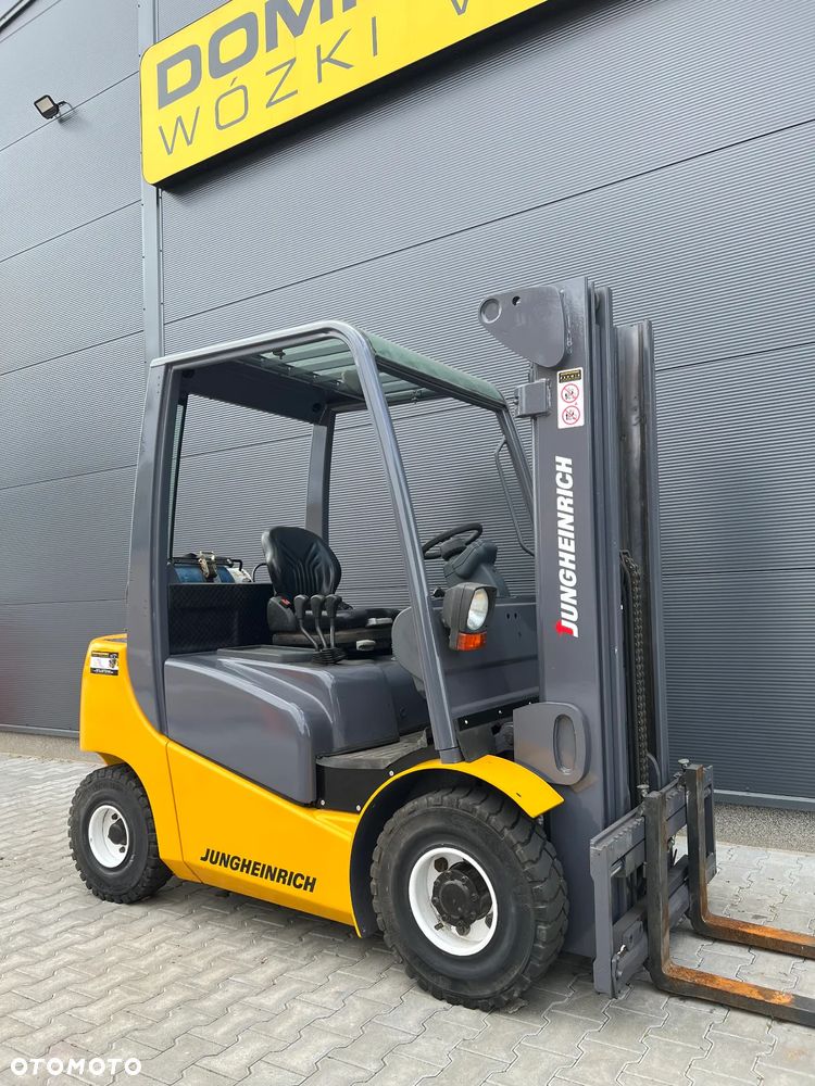 Jungheinrich TFG425 - 3