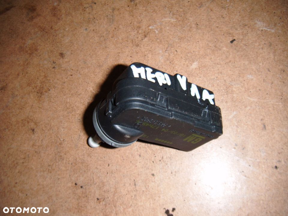 opel meriva A 04r silnik regulacji wysokości lampy przód - 1