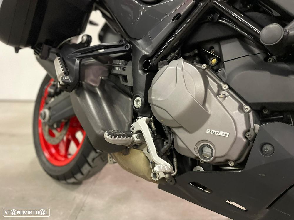 Ducati Multistrada V2 S STREET GREY - 3