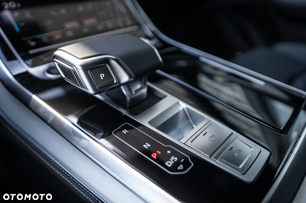 Audi Q8 TDI mHEV 210 kW Quattro Tiptronic - 33