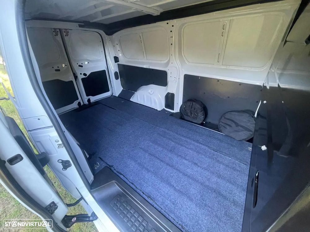 Fiat e-Scudo L3 (75-kWh) - 23