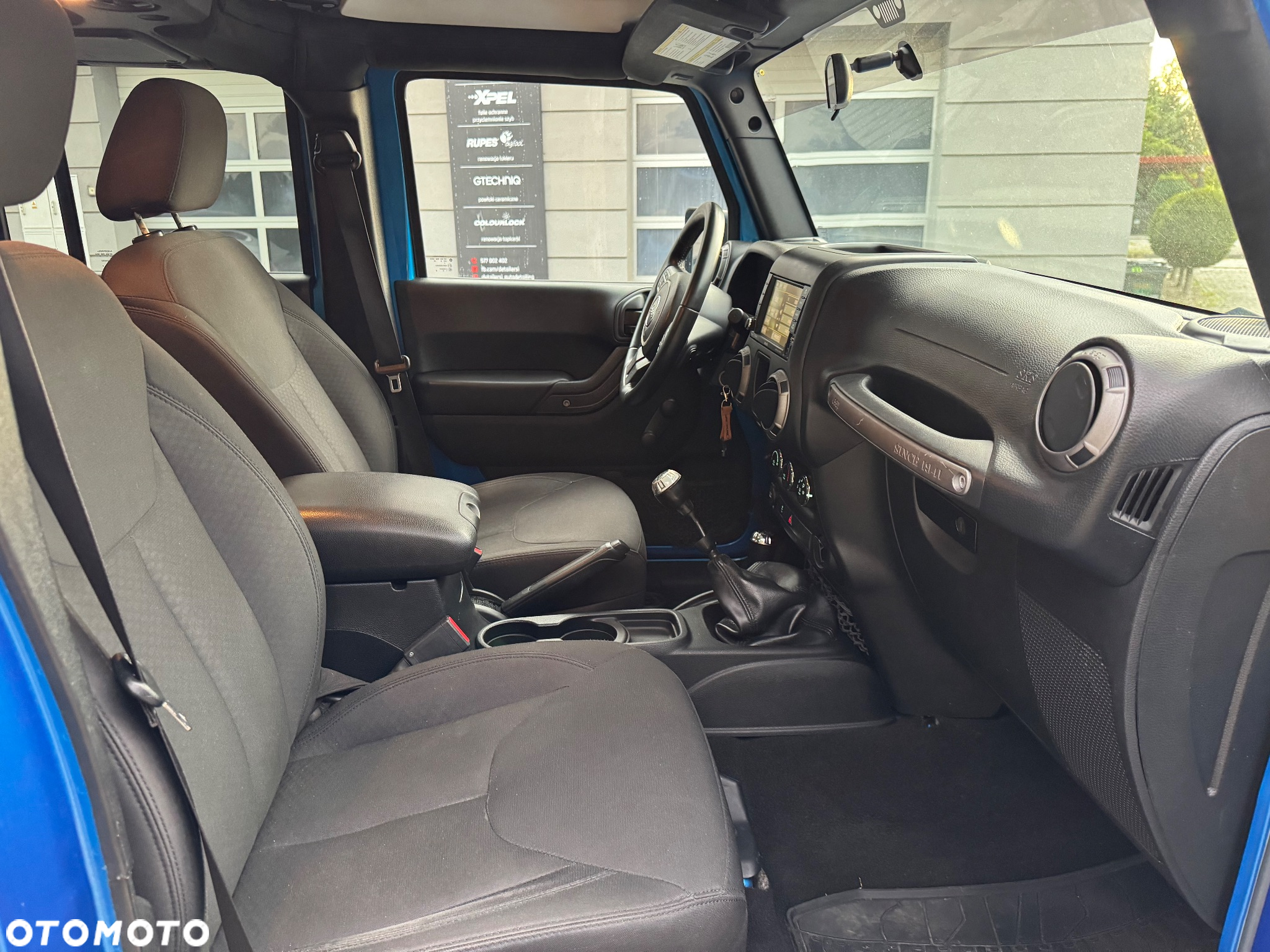 Jeep Wrangler - 15