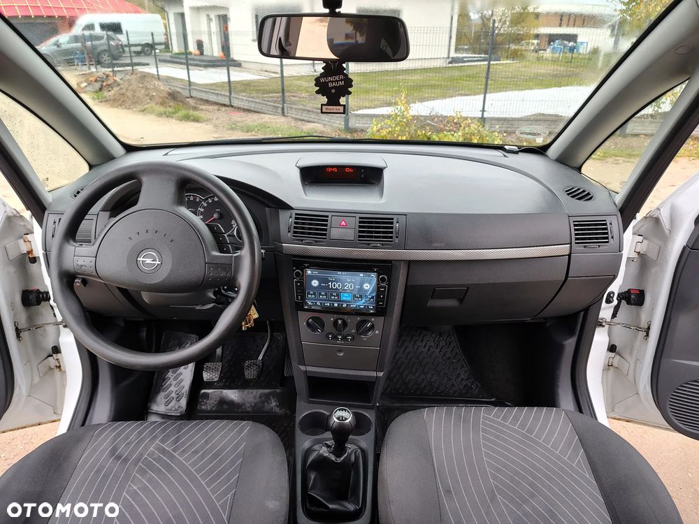 Opel Meriva - 10