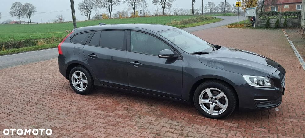 Volvo V60 - 2