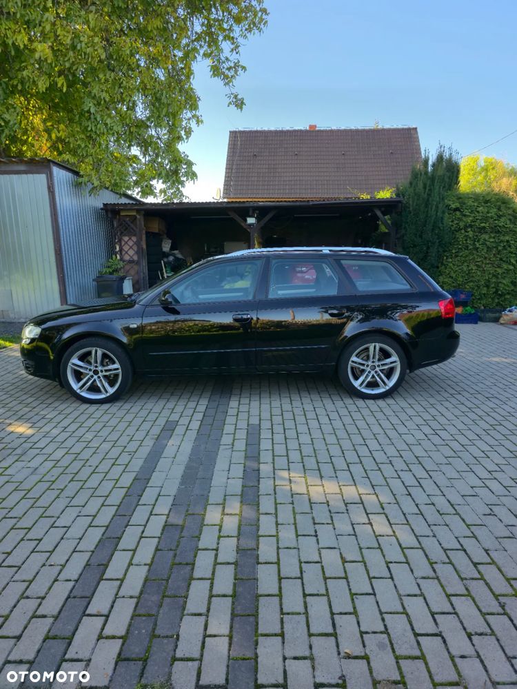 Audi A4 - 4