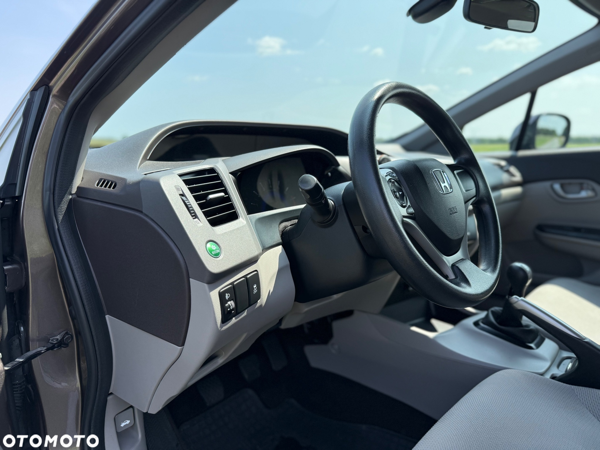 Honda Civic 1.8 Executive - 27