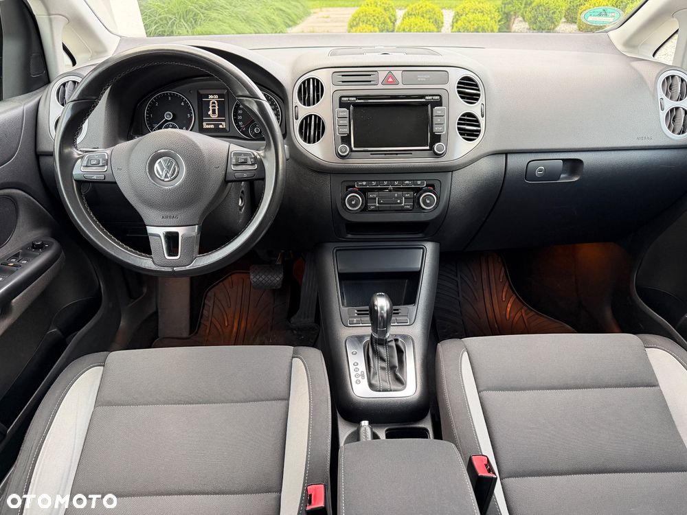 Volkswagen Golf Plus 1.6 TDI DPF DSG Life - 20