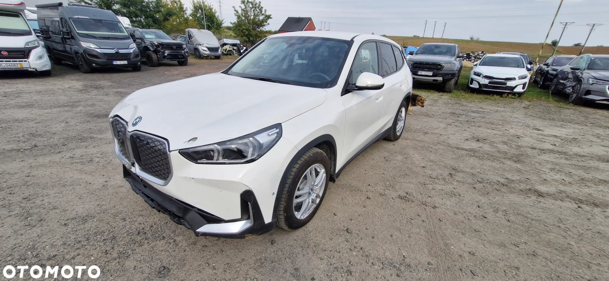 BMW iX1 eDrive20 - 13