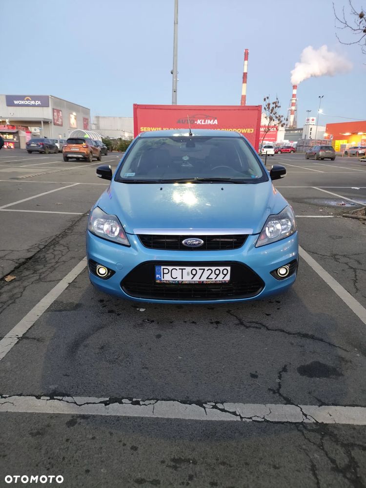 Ford Focus 1.6 TDCi Ambiente DPF - 2