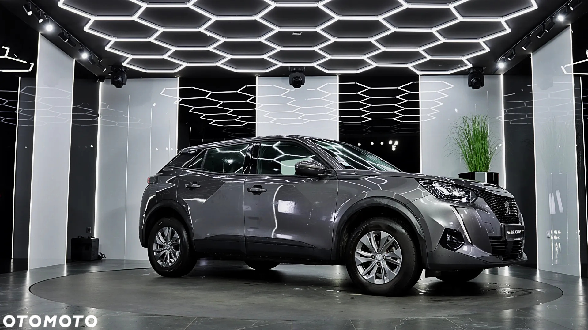 Peugeot 2008 1.2 PureTech Active Pack S&S - 12
