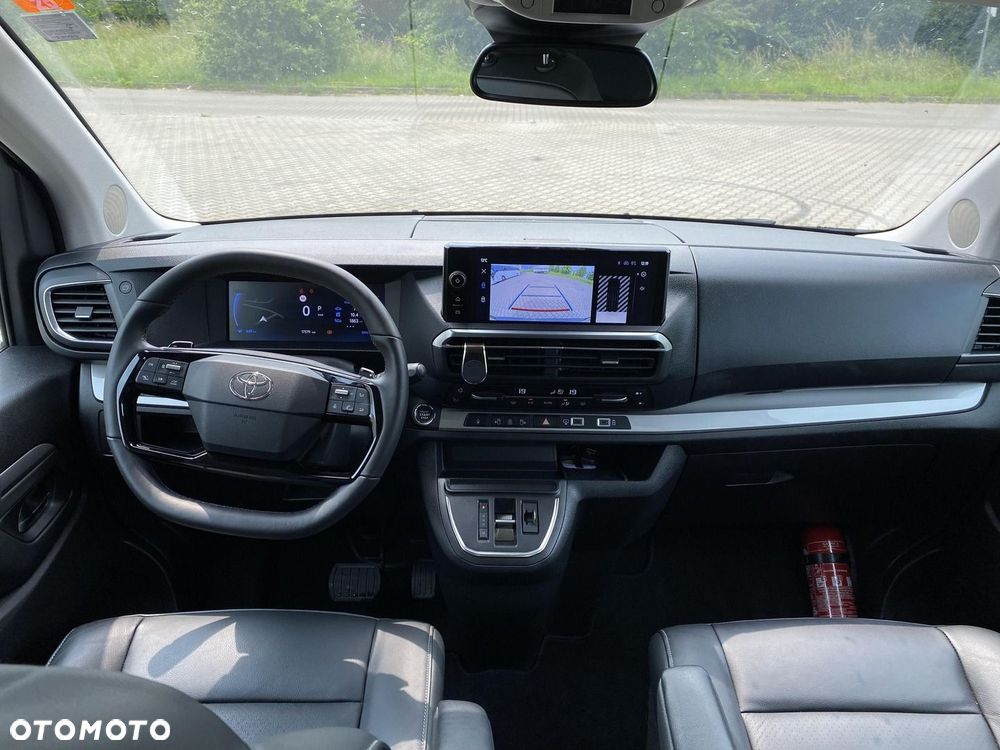 Toyota Proace Verso 2.0 D4-D Long VIP - 19