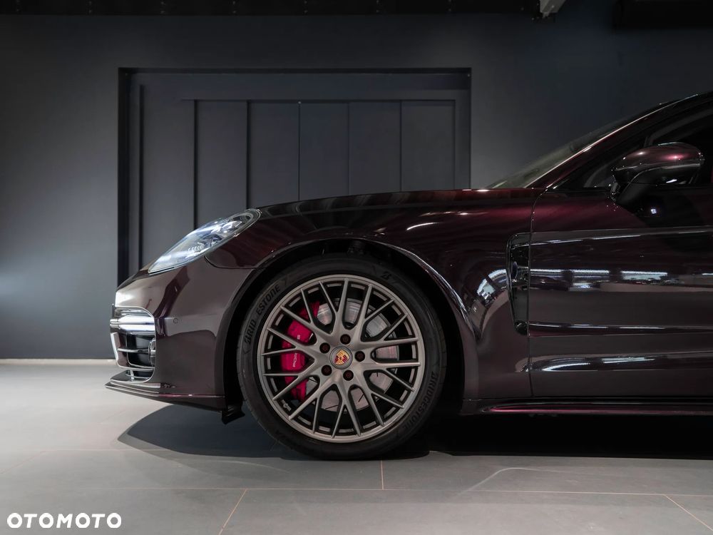 Porsche Panamera GTS - 10
