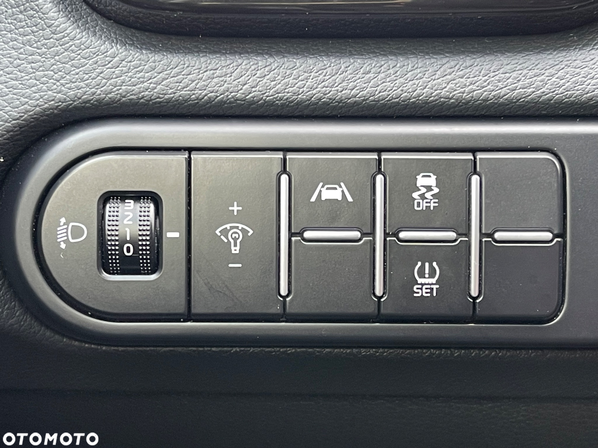 Kia Ceed 1.5 T-GDI L DCT - 13