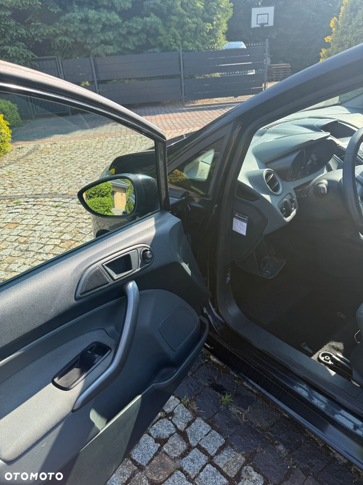 Ford Fiesta - 7