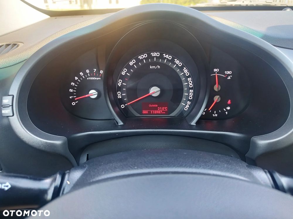 Kia Sportage 2.0 CVVT 4WD Vision - 29