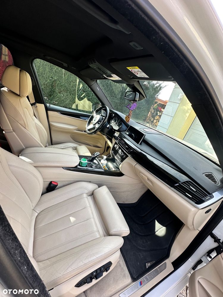 BMW X5 M M50d - 13