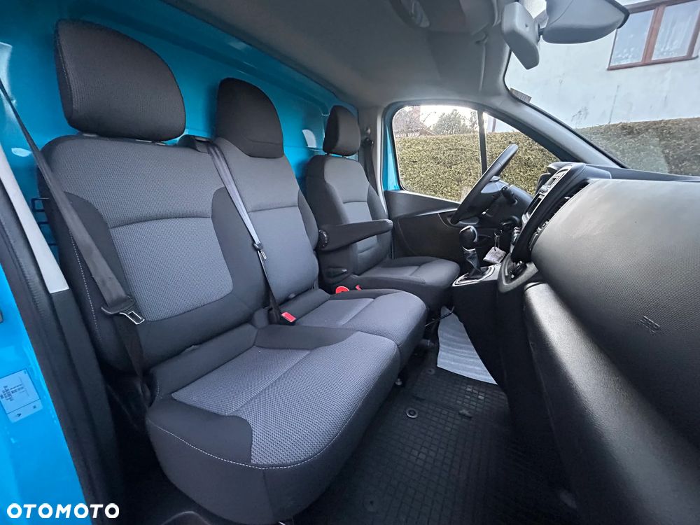 Renault Trafic - 11