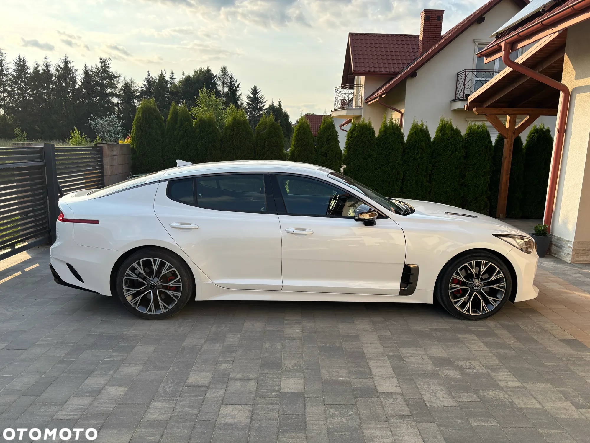 Kia Stinger 2.0 T-GDI GT Line - 7