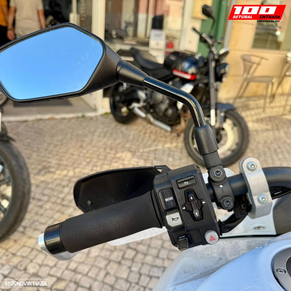 Honda Transalp XL 750 - 14